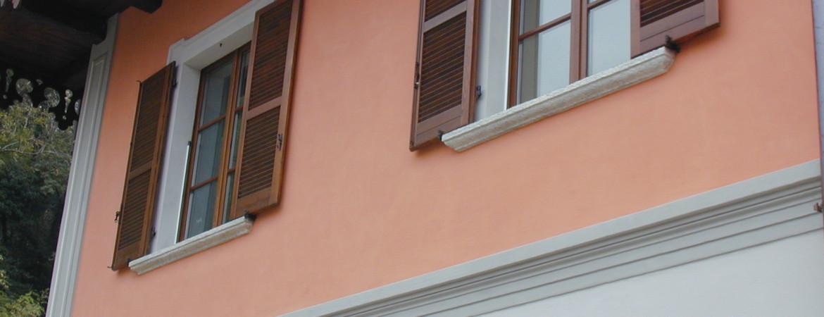 facciata con pittura acrilica